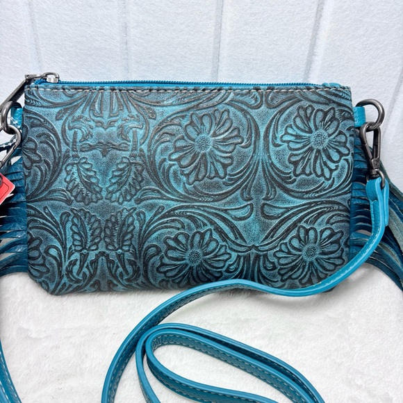 Montana West Blue /teal‎ Floral Clutch with Fringe